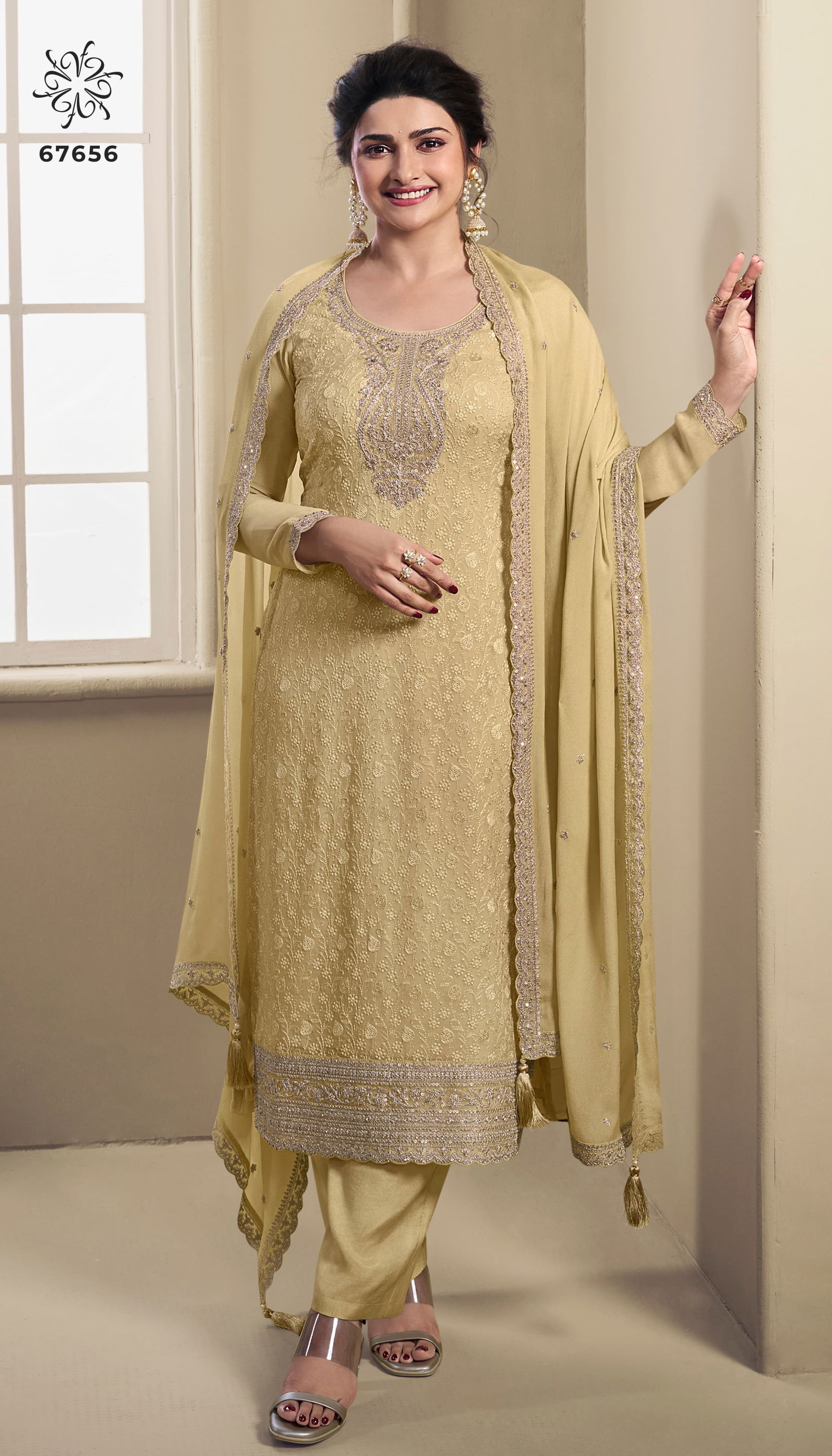Saroj By Vinay Kuleesh Organza Designer Salwar Suits Wholesale Price In Surat
